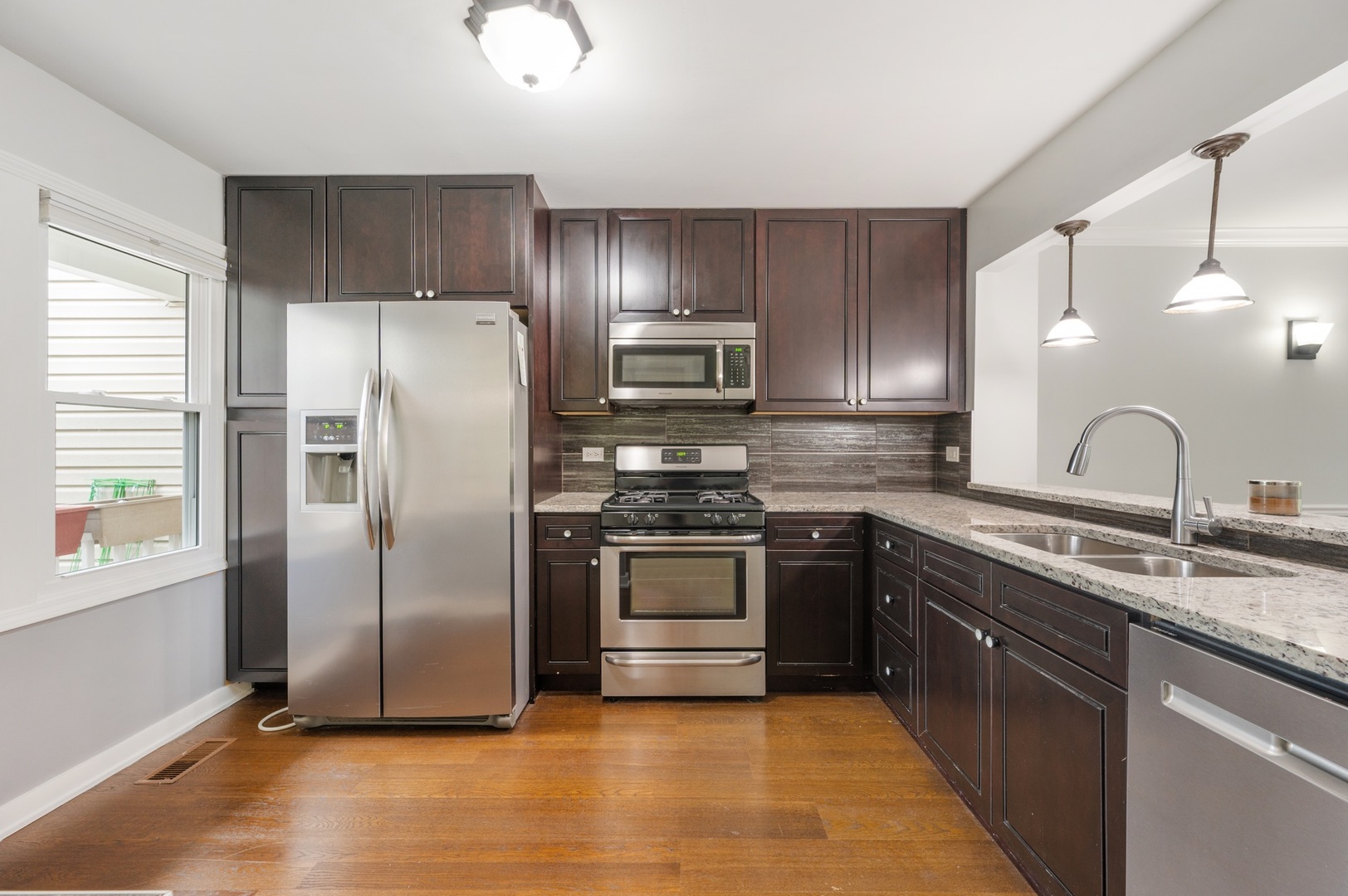 1803 Vermont Drive, Elk Grove Village, IL 60007