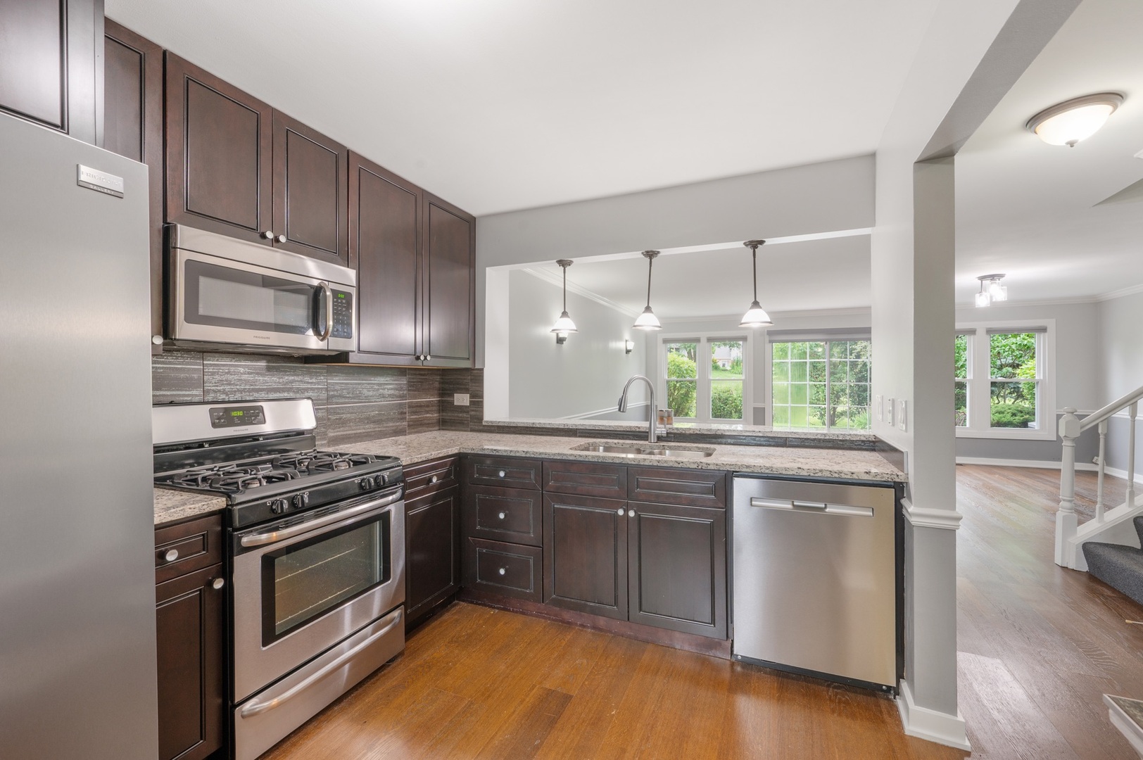 1803 Vermont Drive, Elk Grove Village, IL 60007