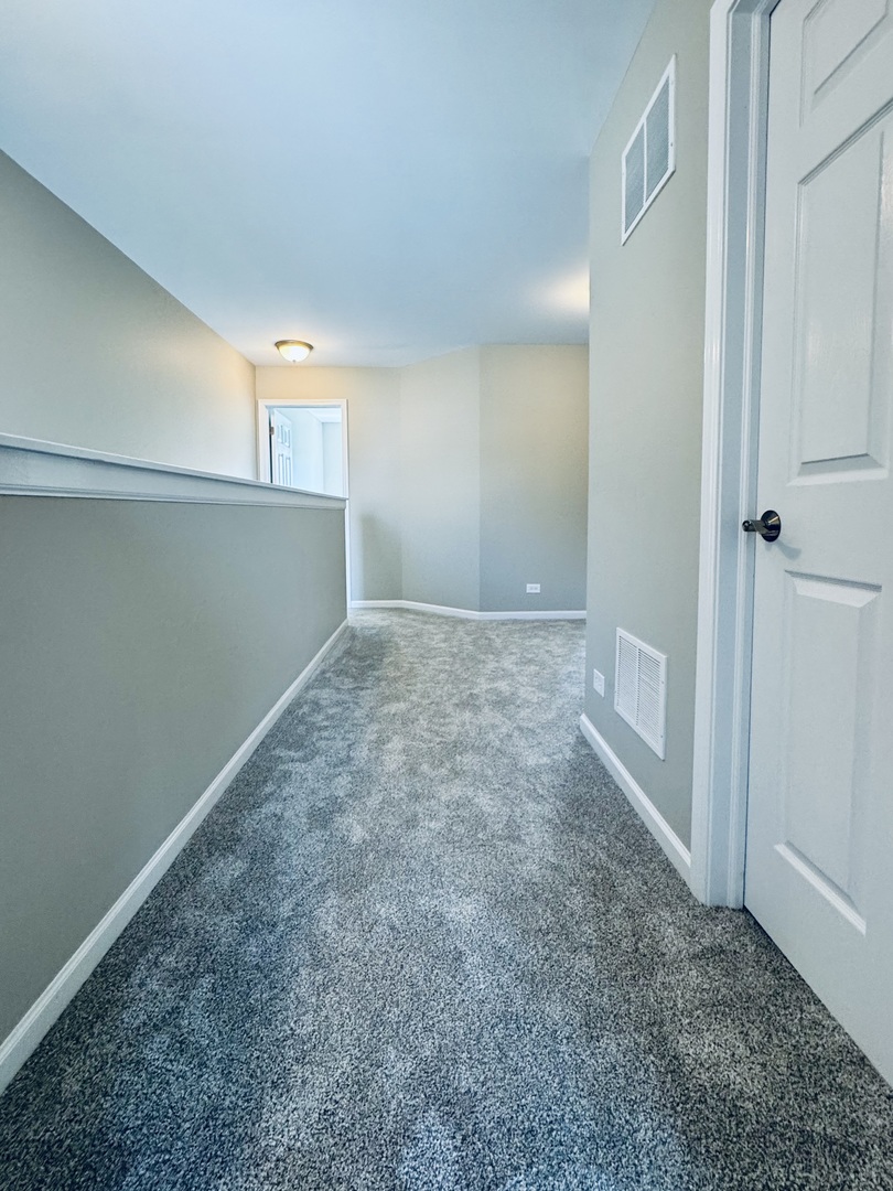 404 N Patriot Drive, Hainesville, IL 60030