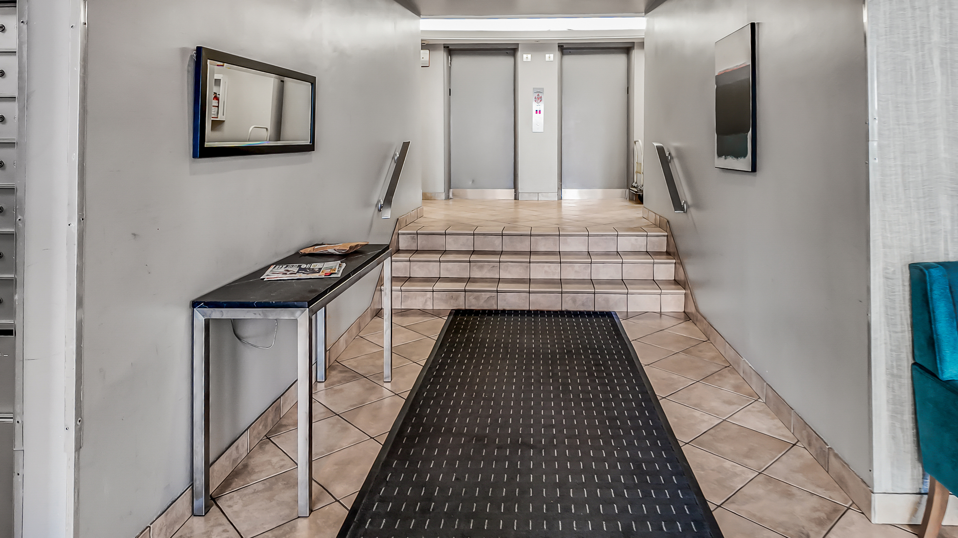 6300 N Sheridan Road #406, Chicago, IL 60660