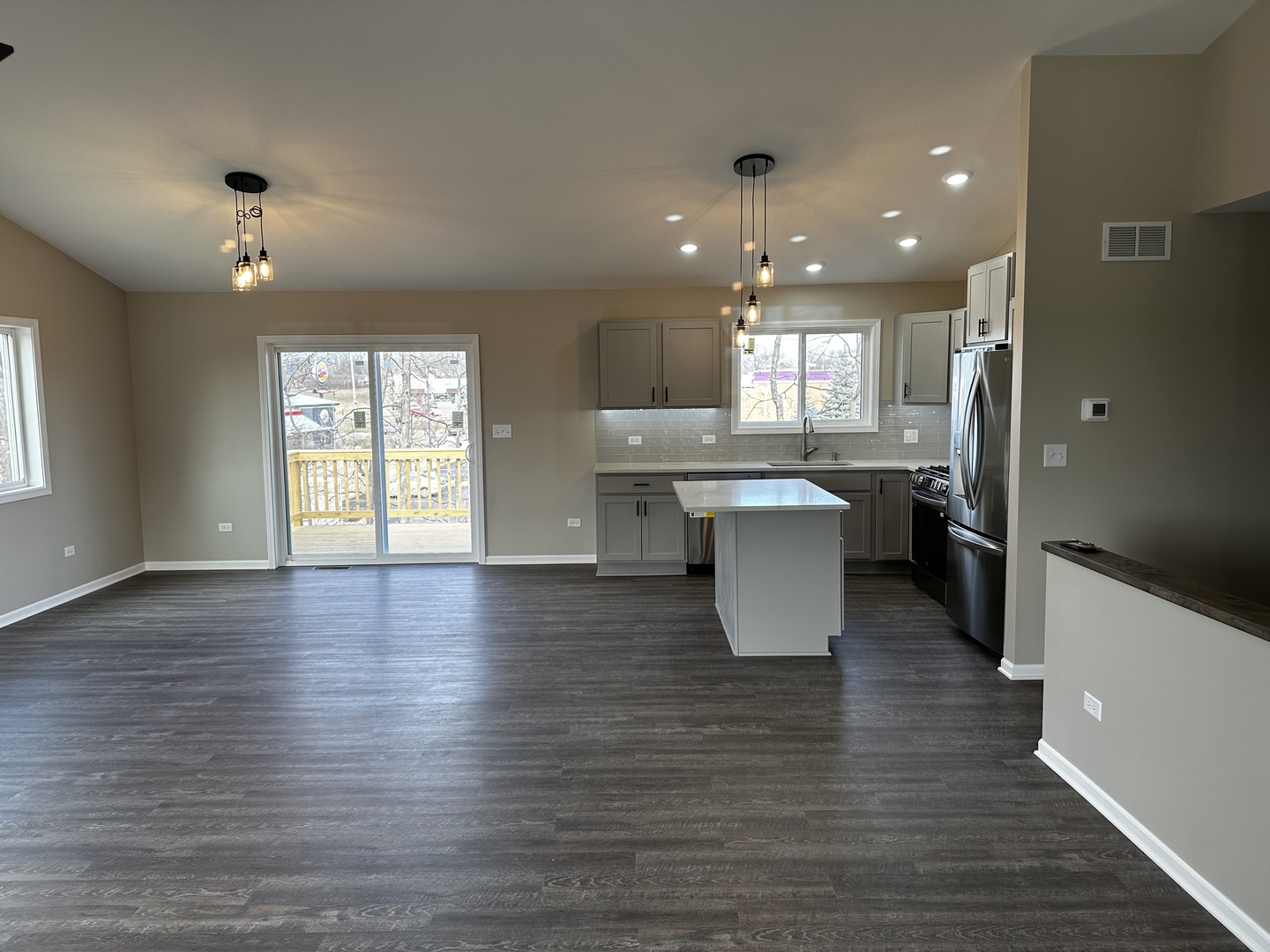 317 Buena Terrace, Antioch, IL 60002