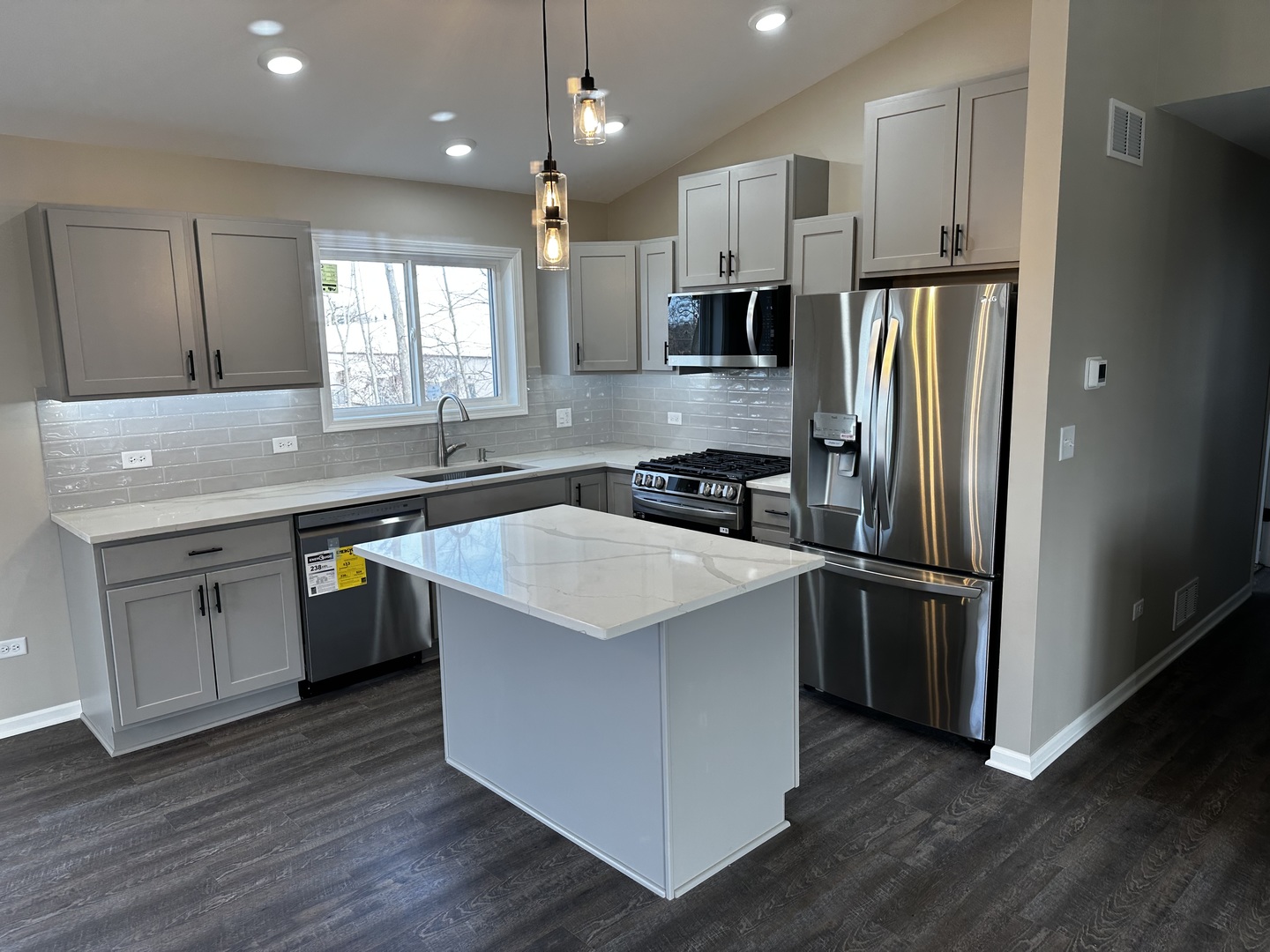 317 Buena Terrace, Antioch, IL 60002