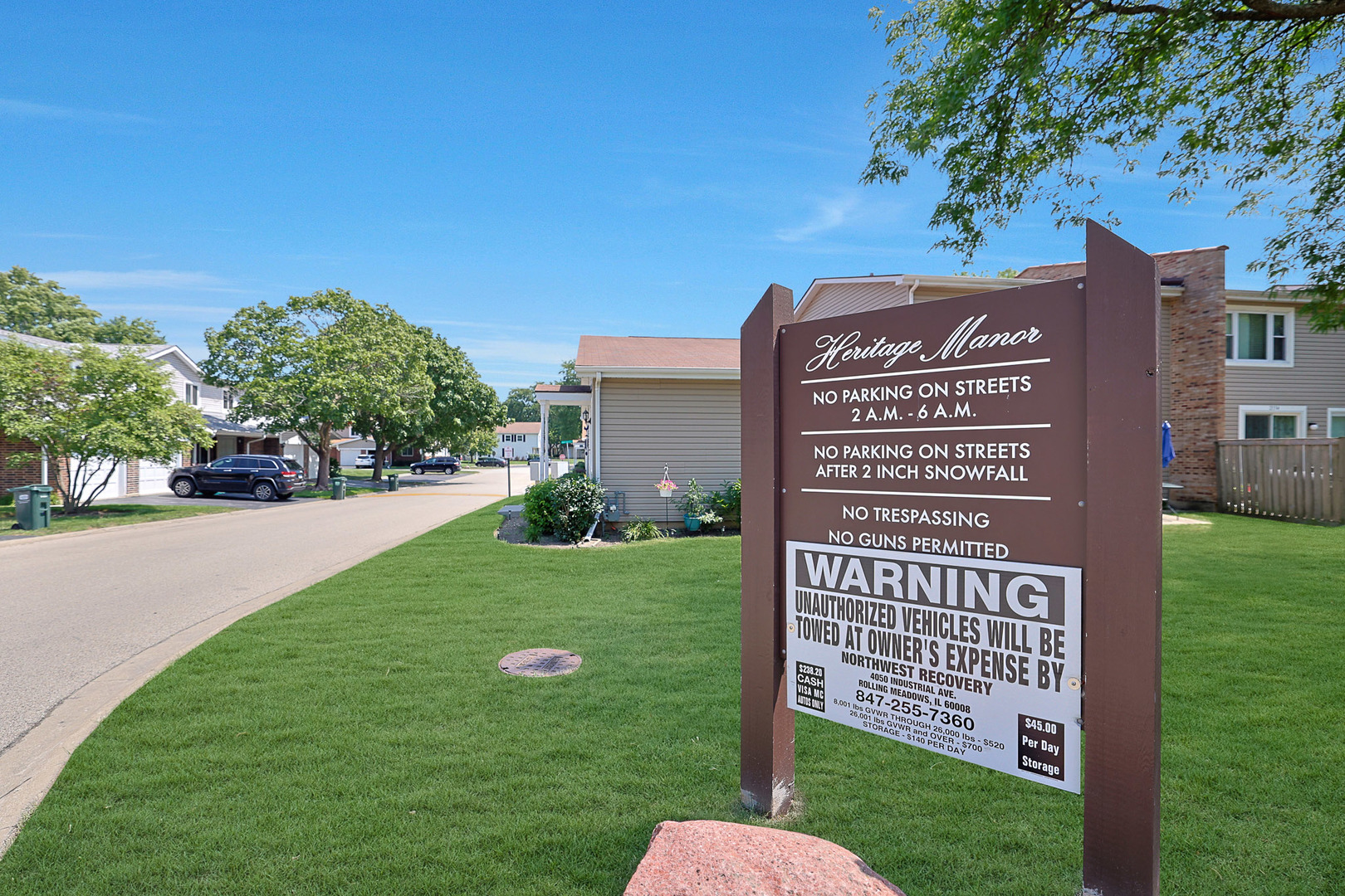 1968 N Jamestown Drive, Palatine, IL 60074