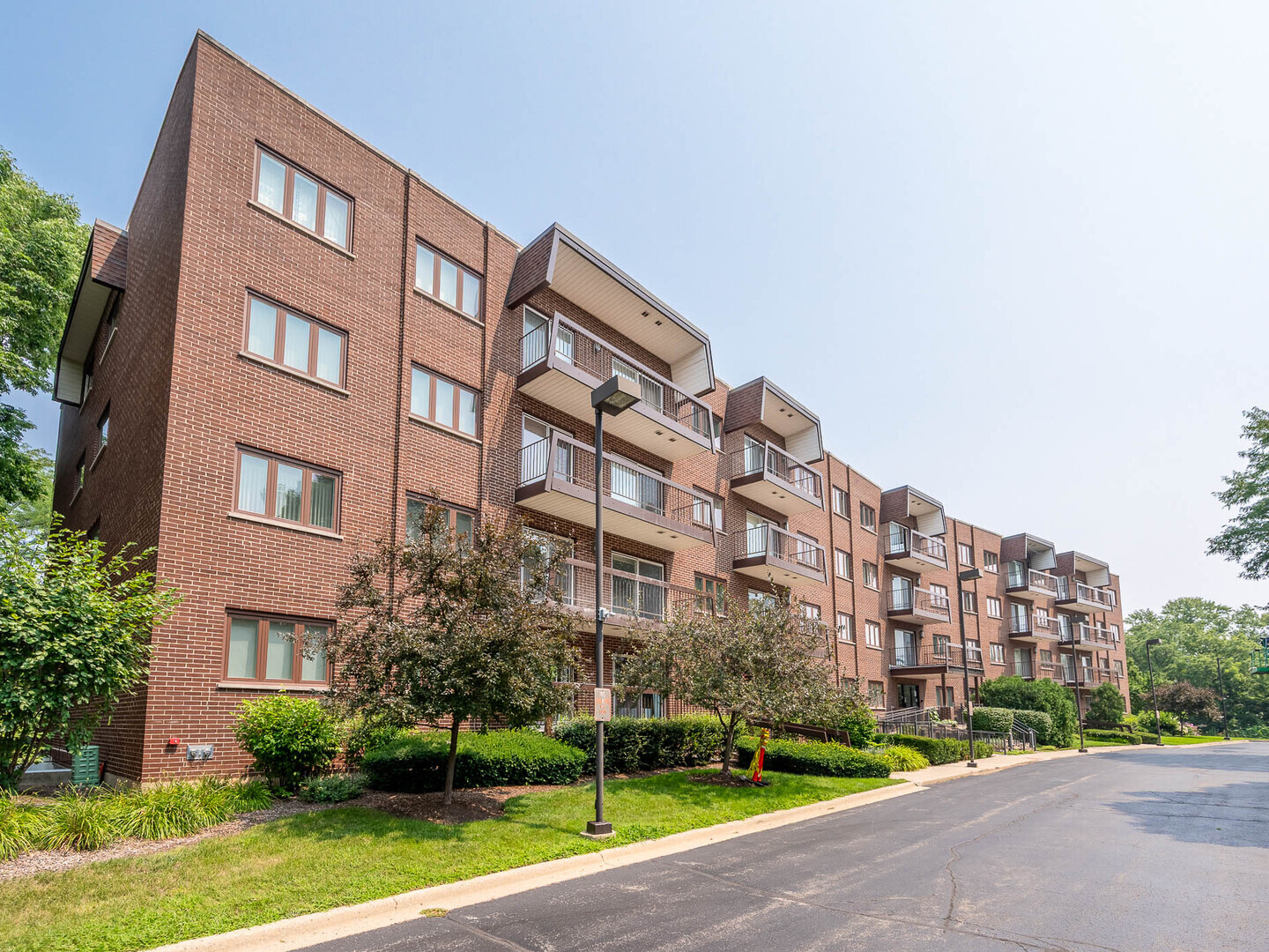 400 E Dundee Road #405C, Buffalo Grove, IL 60089