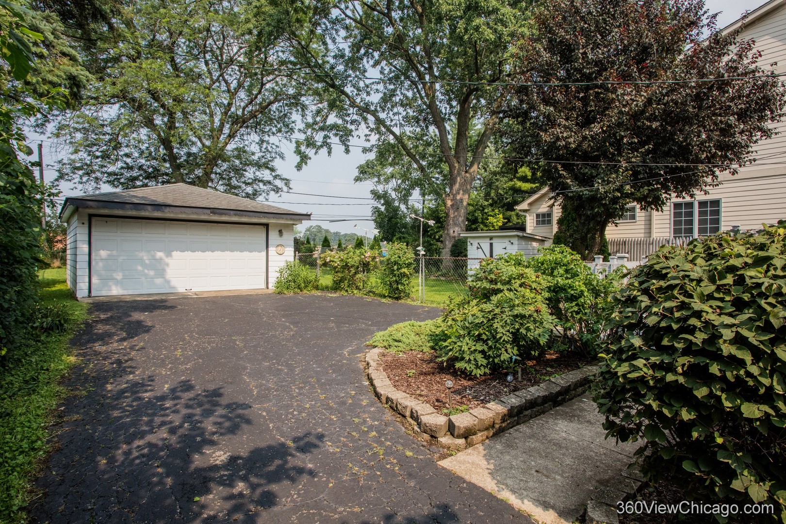 3928 Washington Street, Downers Grove, IL 60515