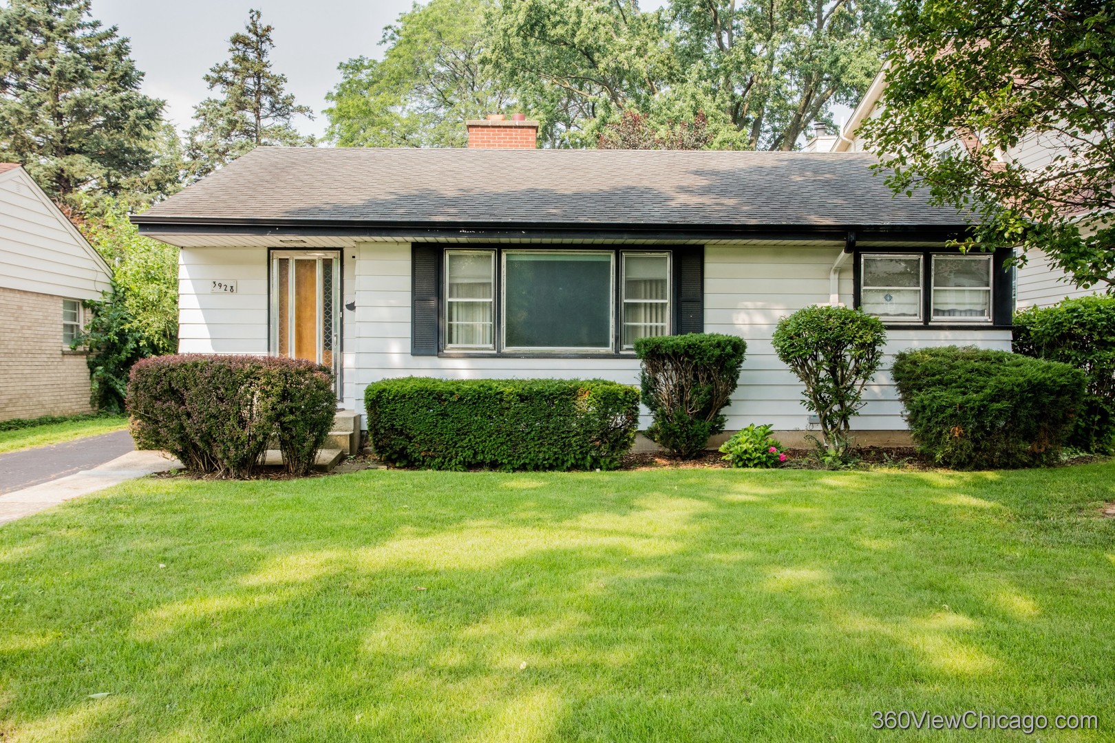 3928 Washington Street, Downers Grove, IL 60515