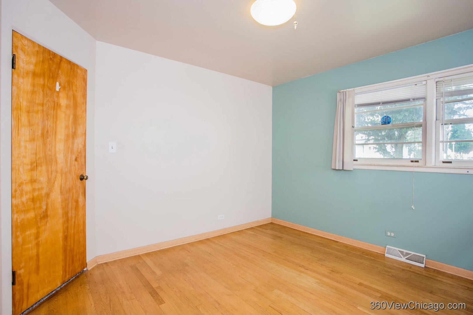 3928 Washington Street, Downers Grove, IL 60515