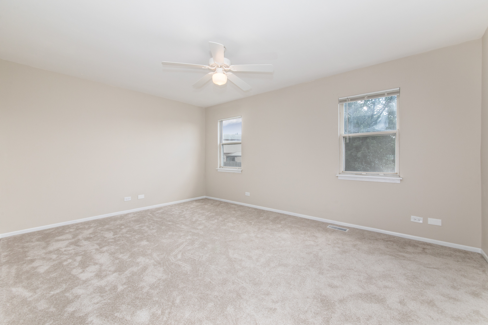 352 Country Lane, Algonquin, IL 60102