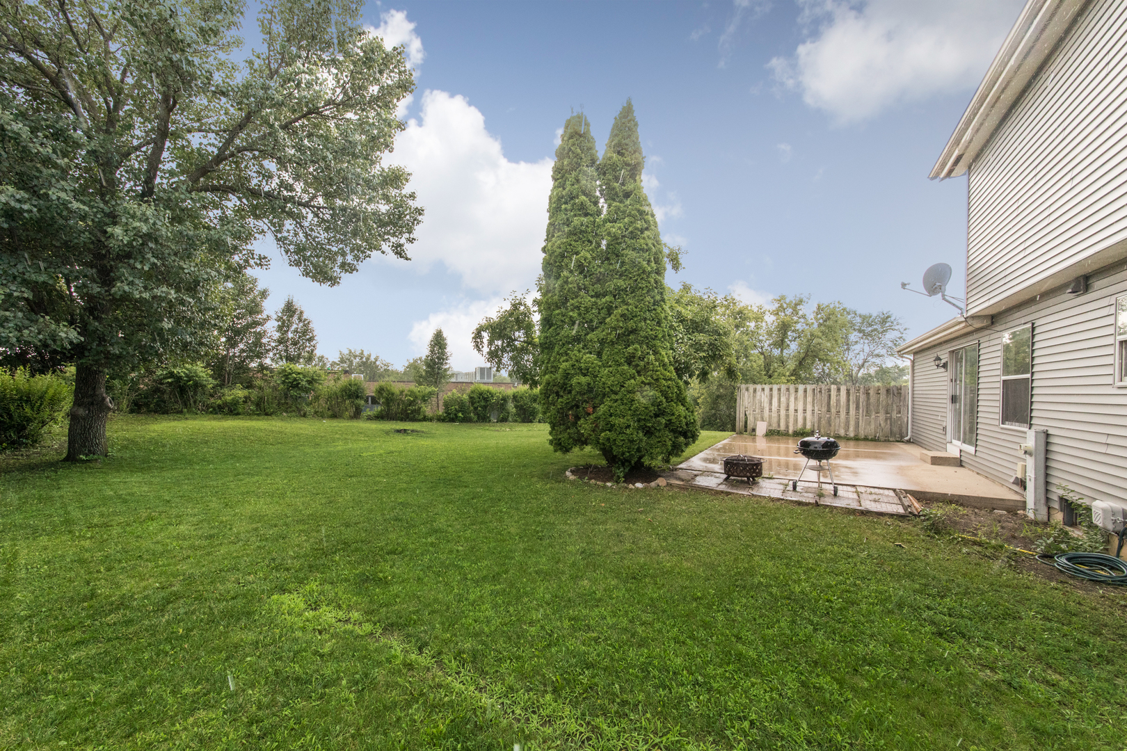 352 Country Lane, Algonquin, IL 60102