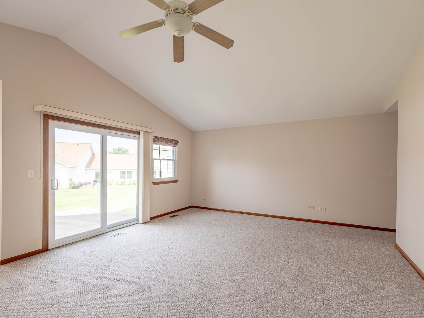 21217 Silktree Circle, Plainfield, IL 60544