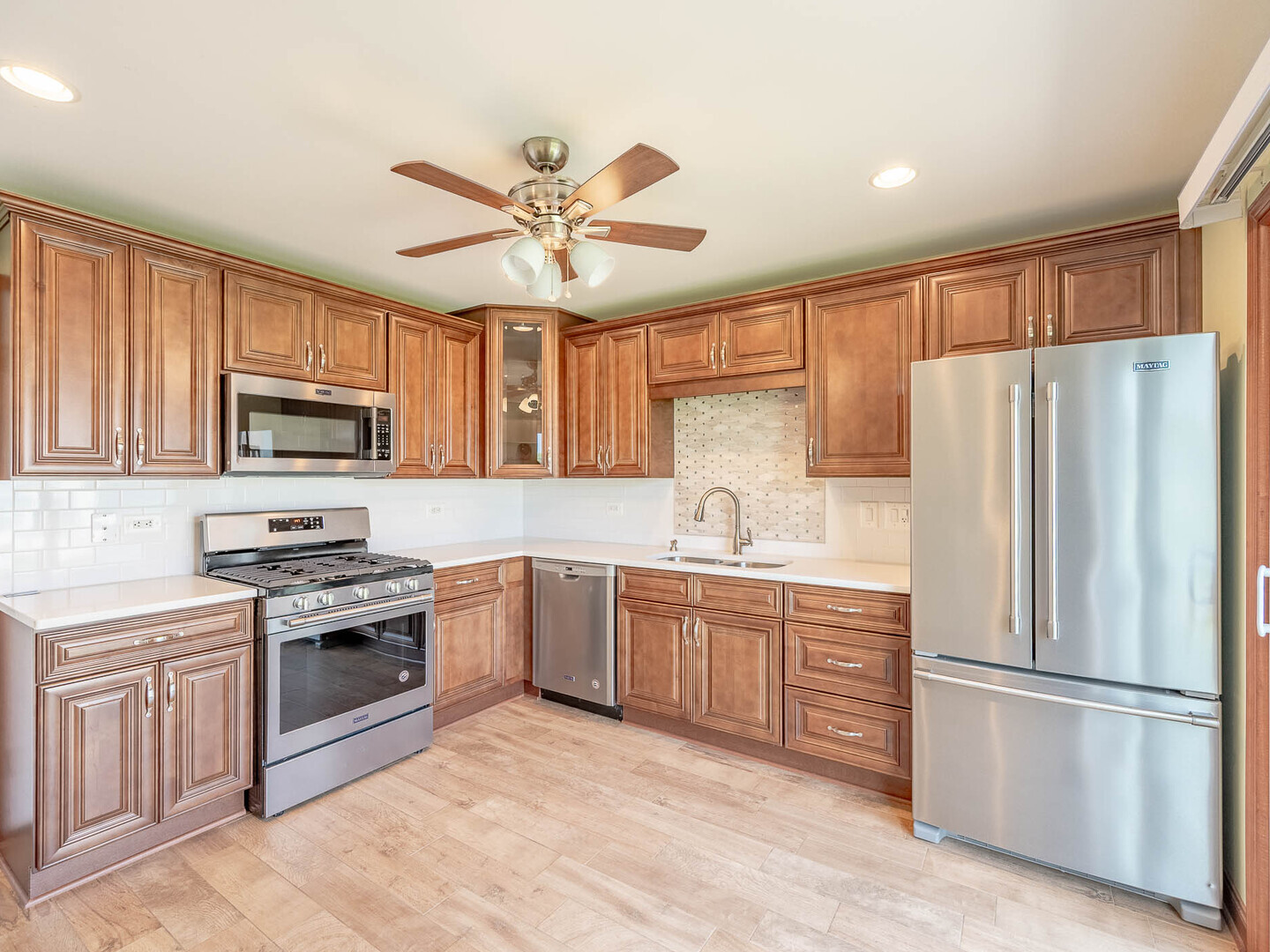 21217 Silktree Circle, Plainfield, IL 60544