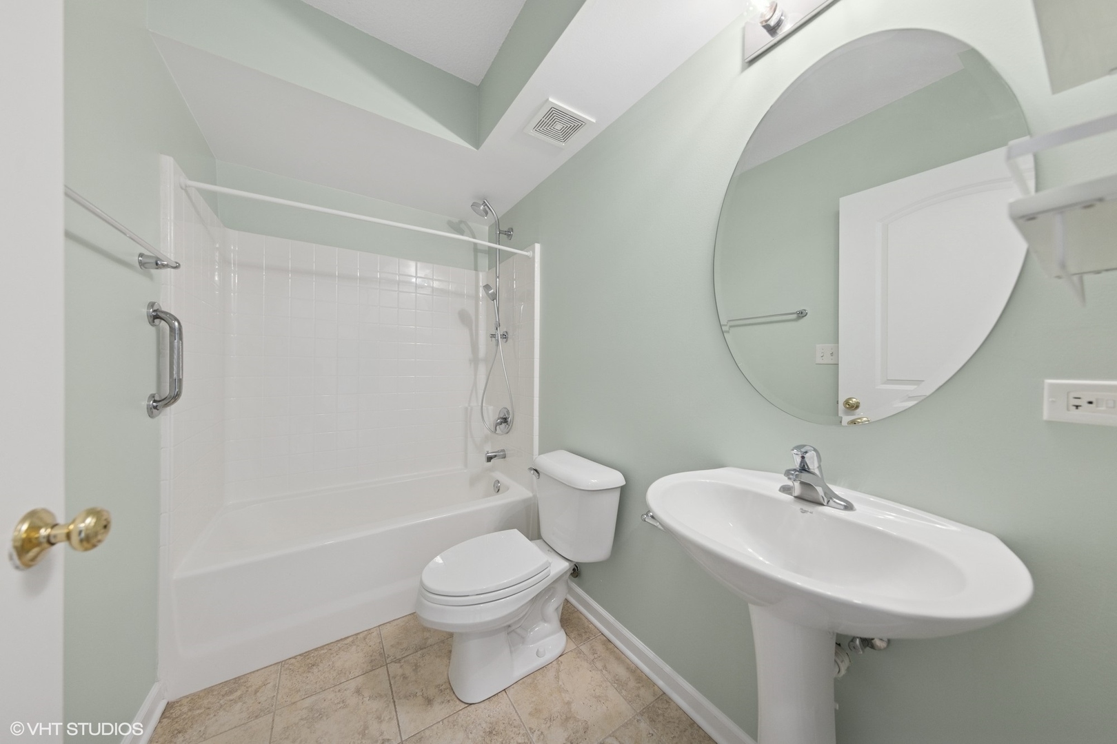 615 Perrie Drive #407, Elk Grove Village, IL 60007