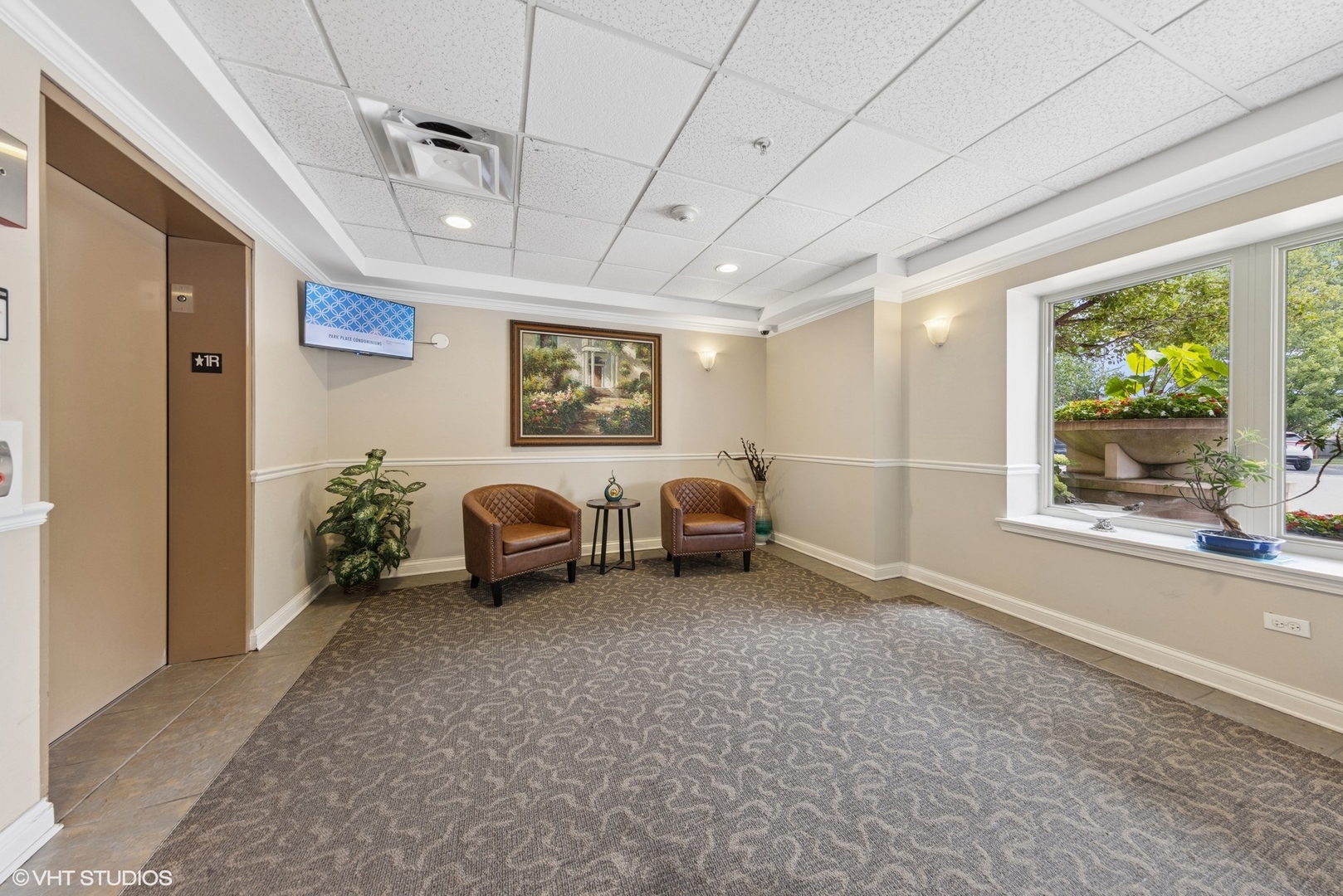 615 Perrie Drive #407, Elk Grove Village, IL 60007