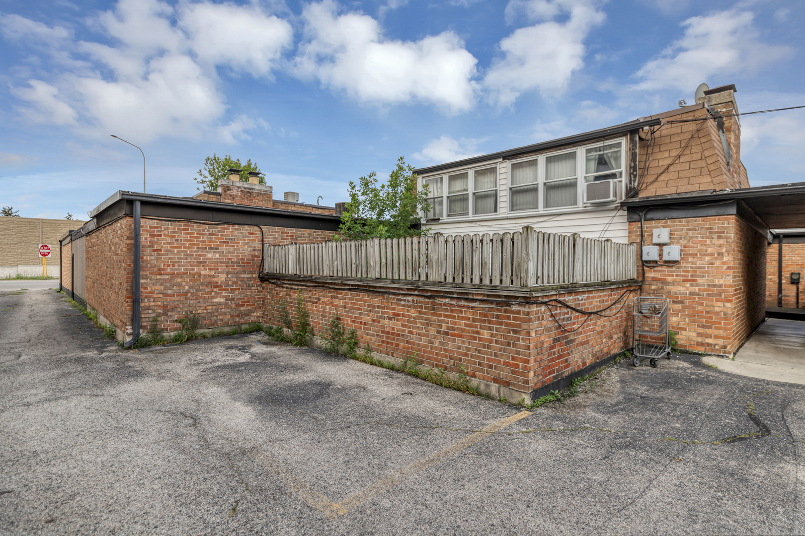 7754 W Higgins Road #J, Chicago, IL 60631
