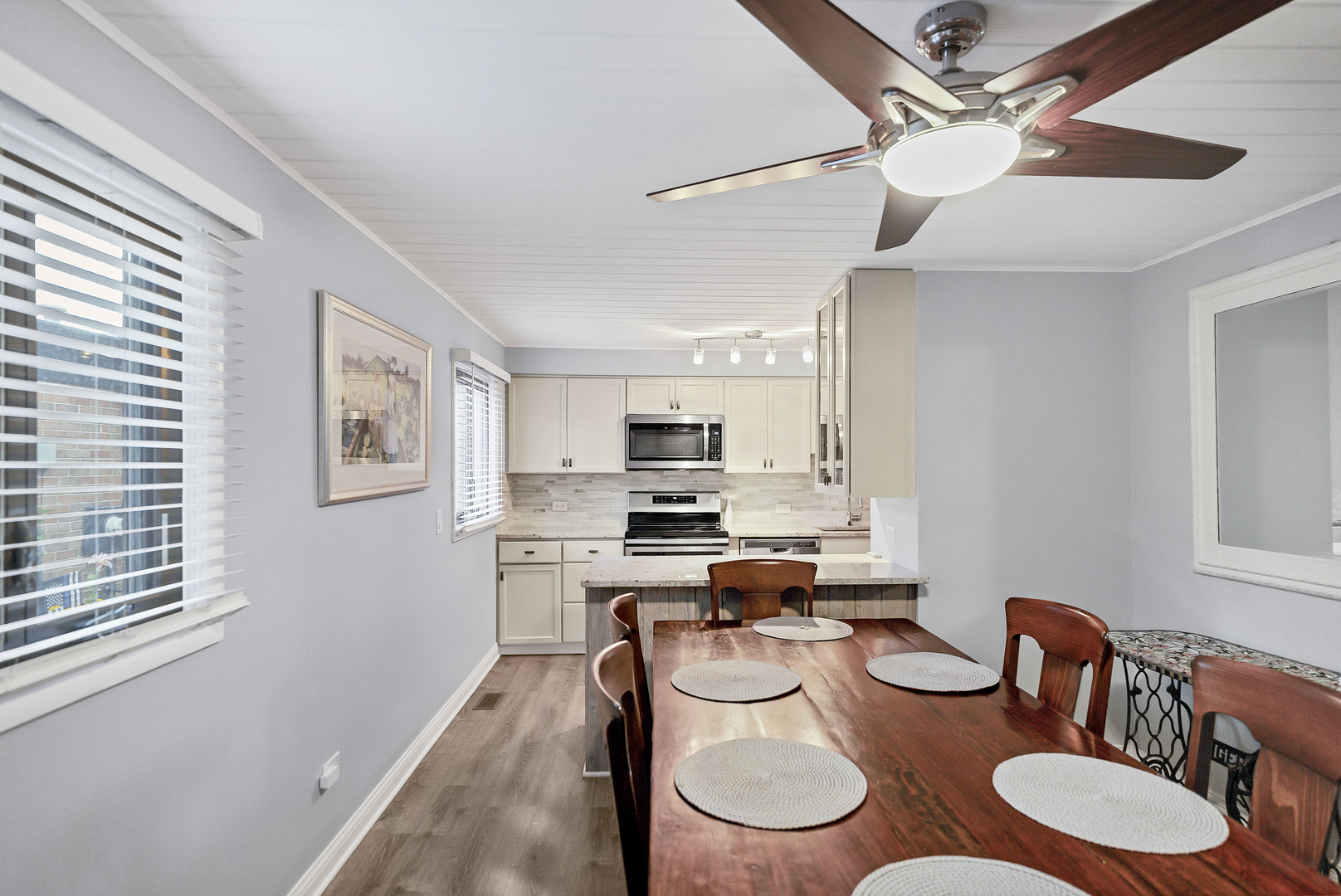 7754 W Higgins Road #J, Chicago, IL 60631