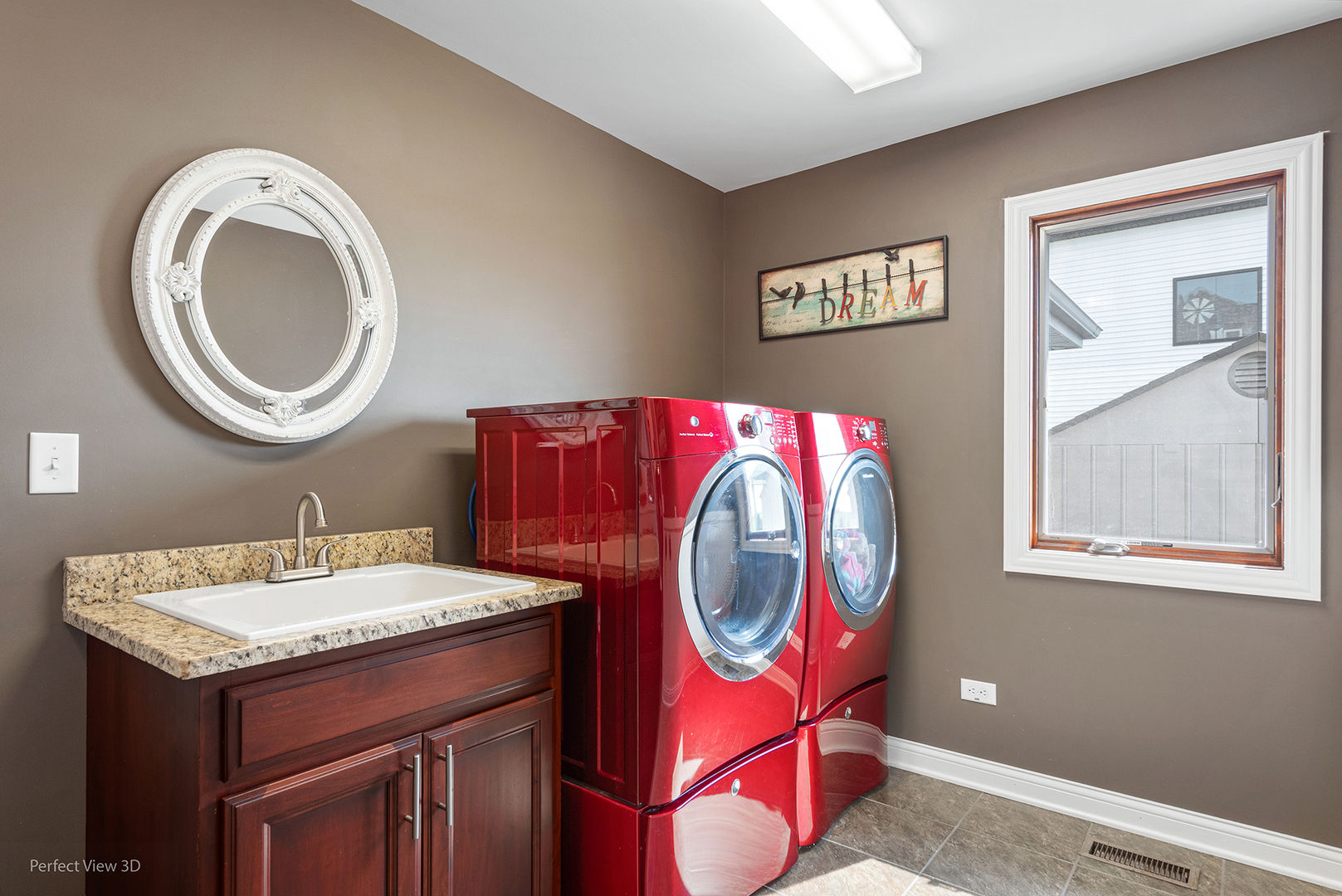 1030 HUMMINGBIRD Lane, Peotone, IL 60468