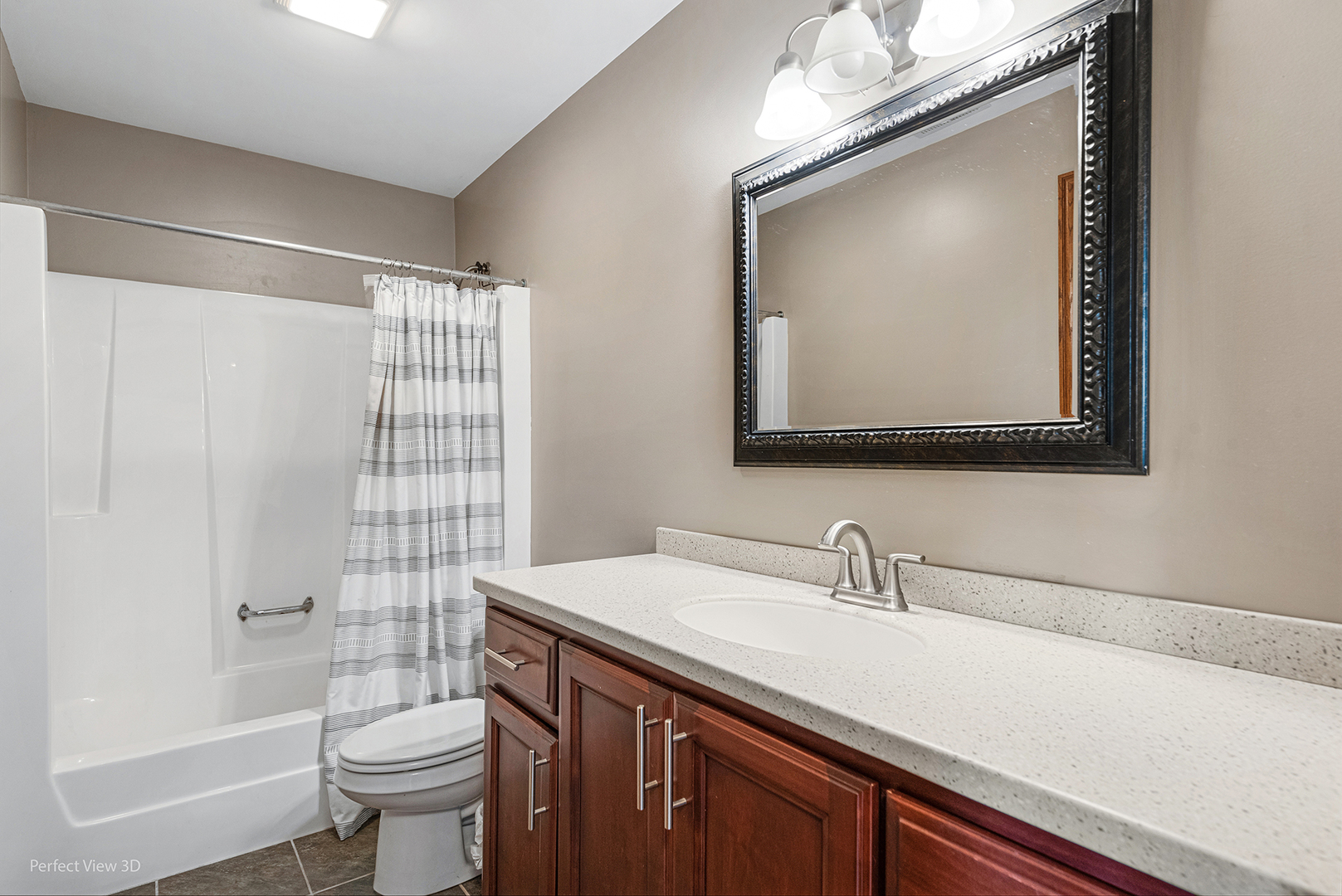 1030 HUMMINGBIRD Lane, Peotone, IL 60468