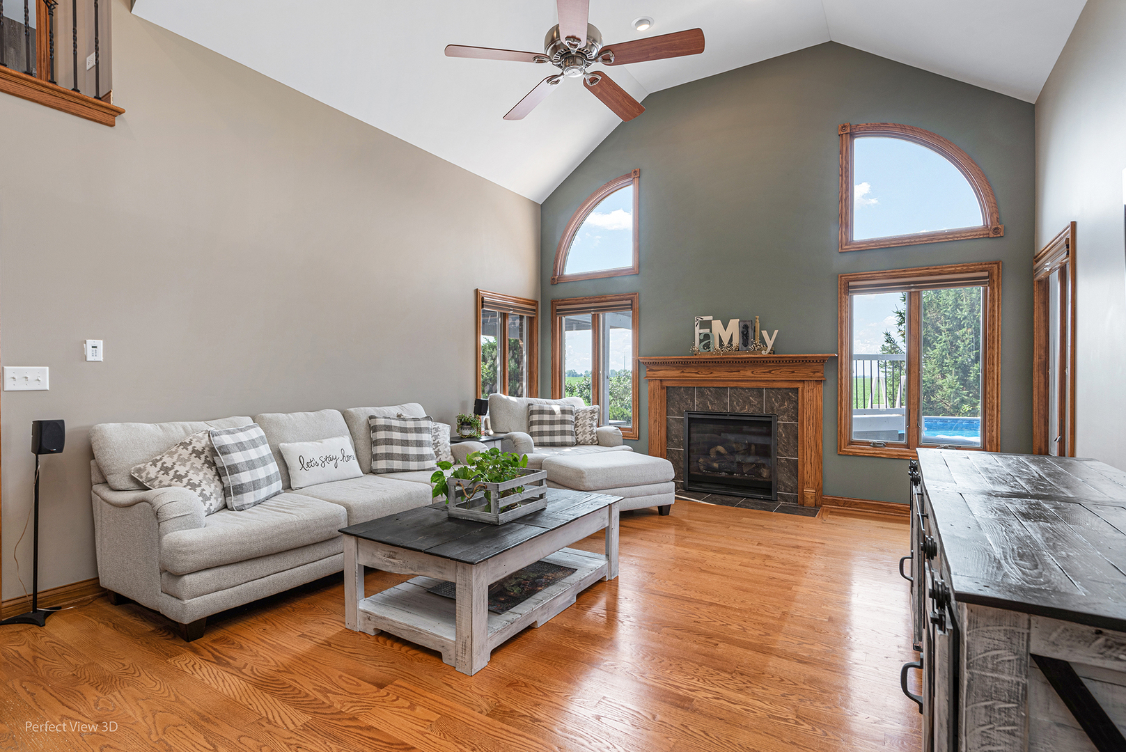 1030 HUMMINGBIRD Lane, Peotone, IL 60468