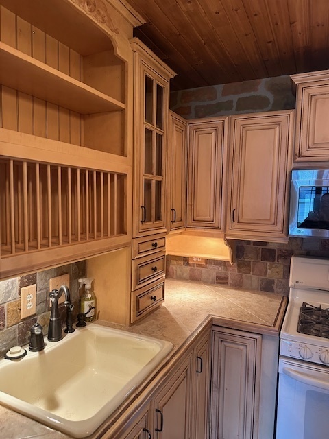 1003 Sandpiper Court, Bartlett, IL 60103