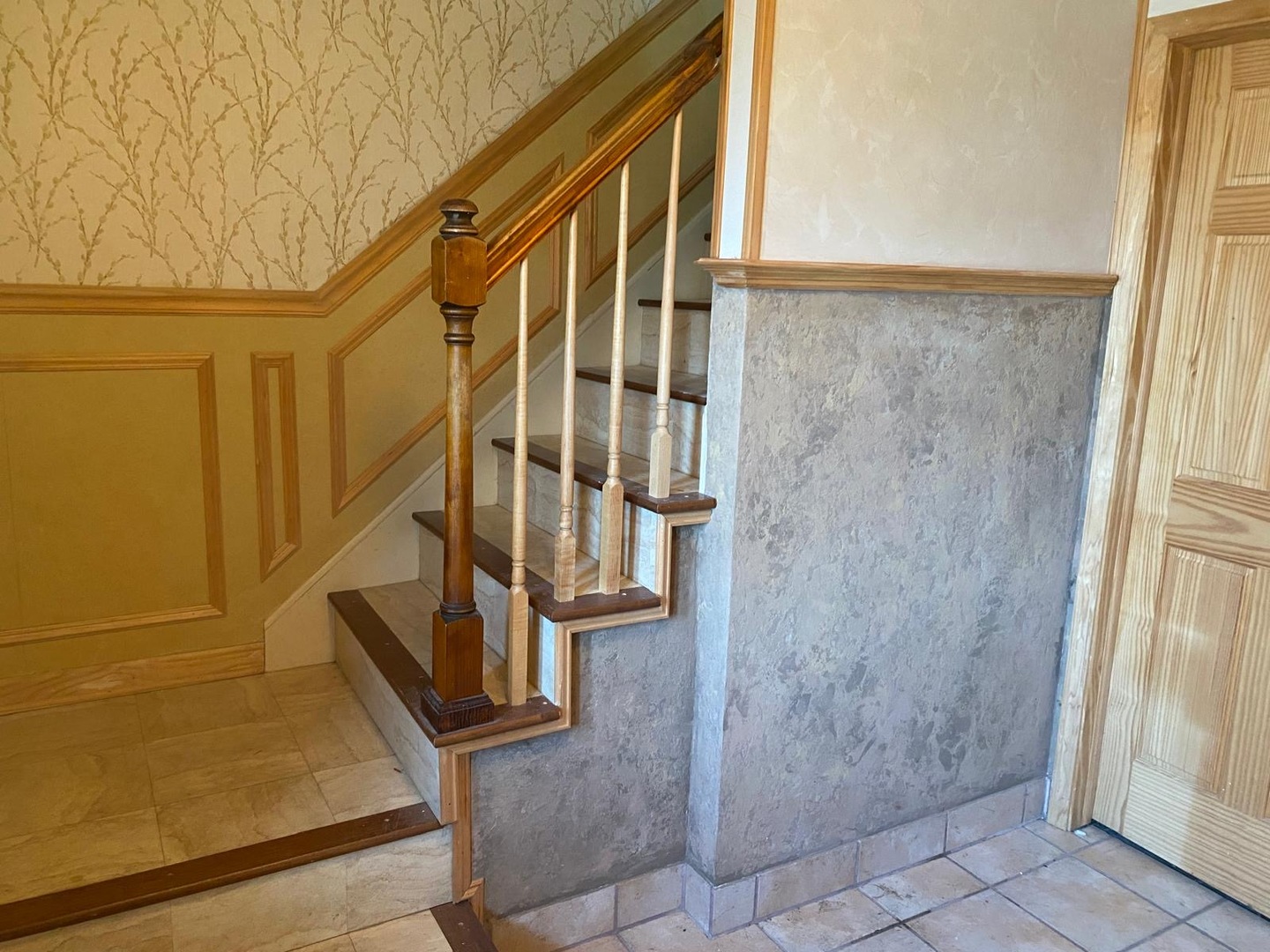 1003 Sandpiper Court, Bartlett, IL 60103