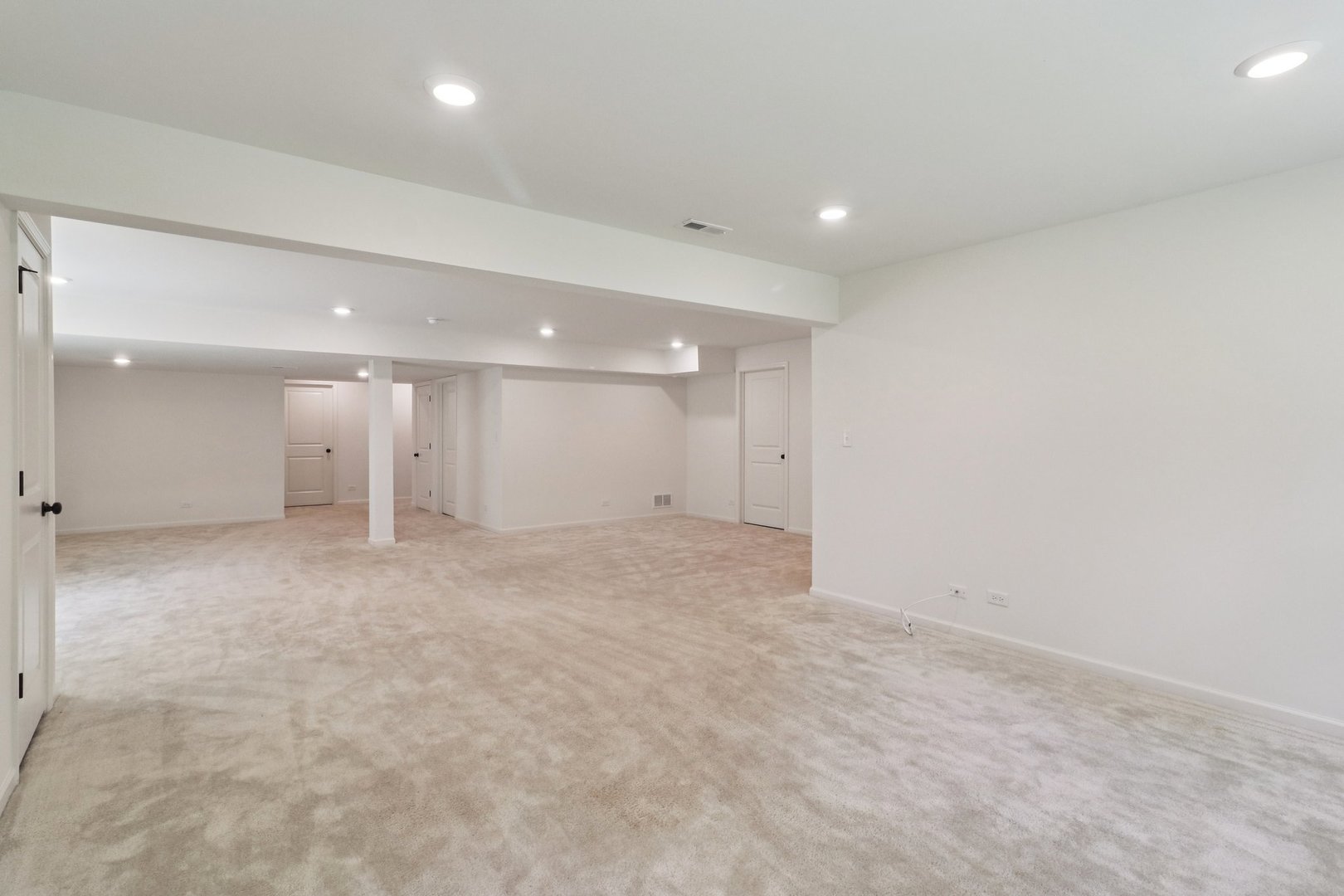 32044 Savannah Drive, Lakemoor, IL 60051