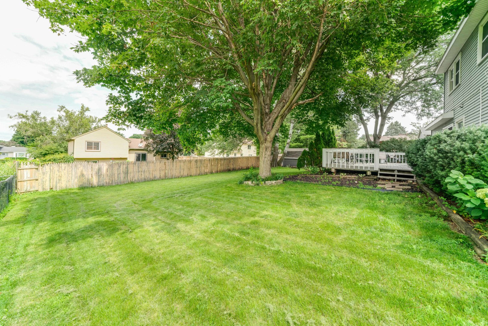 5410 Winding Creek Drive, McHenry, IL 60050