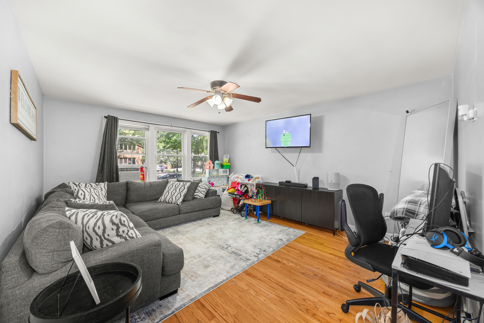 1406 BRUMMEL Street, Evanston, IL 60202
