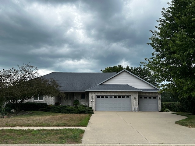 310 Fairway Drive, Essex, IL 60935