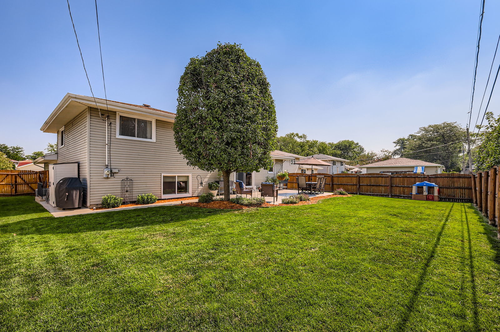 7513 Dorothy Lane, Tinley Park, IL 60477