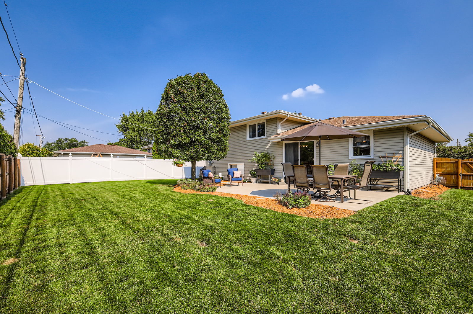 7513 Dorothy Lane, Tinley Park, IL 60477