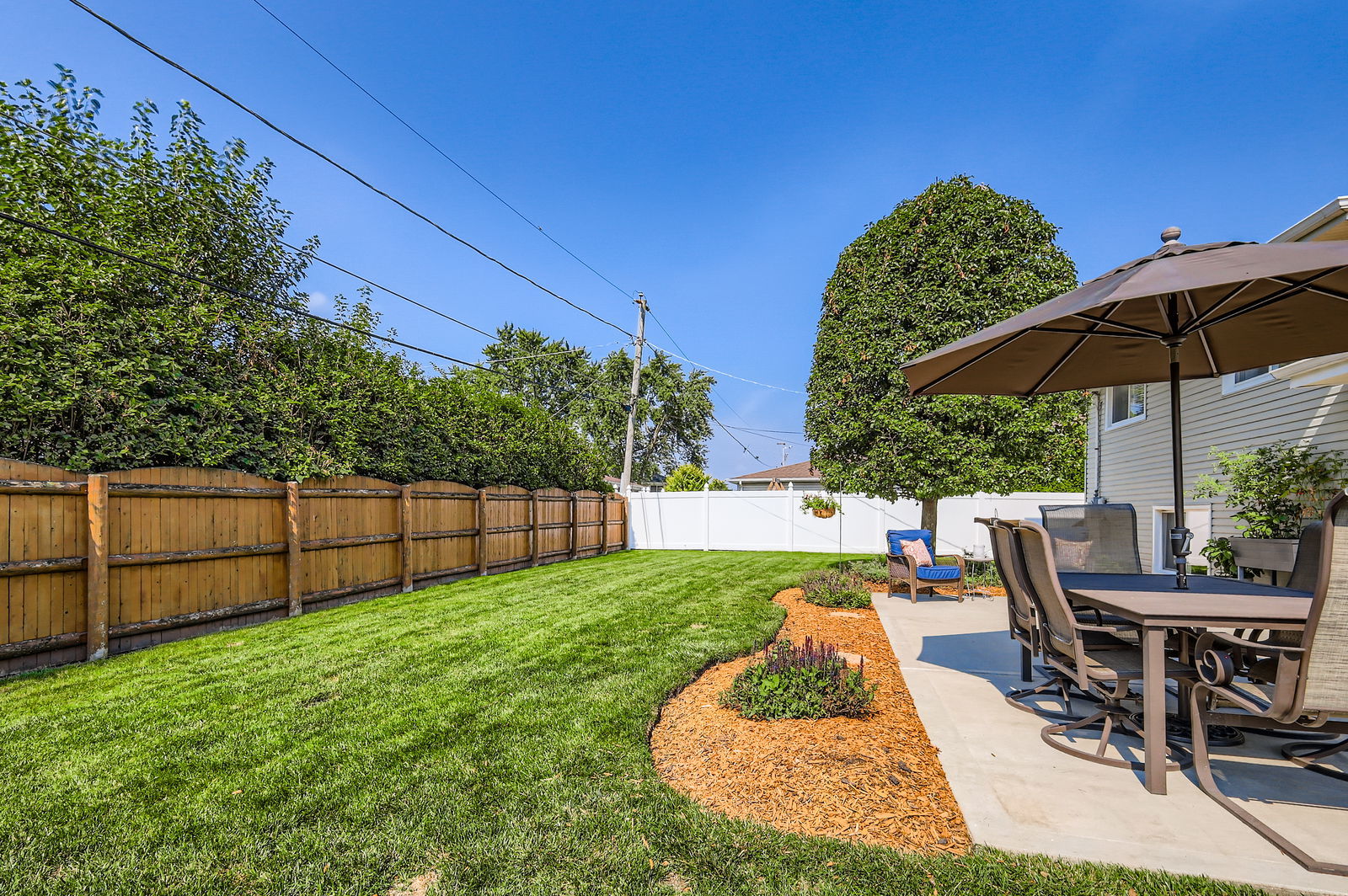 7513 Dorothy Lane, Tinley Park, IL 60477