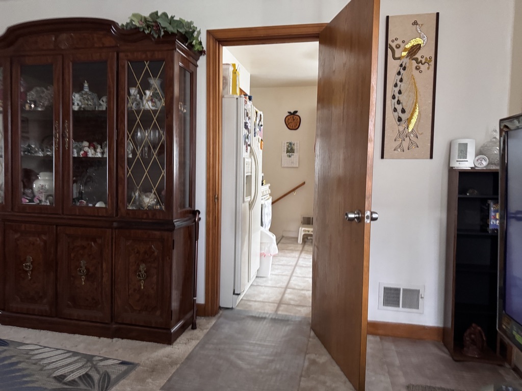 2257 S 15th Avenue, North Riverside, IL 60546