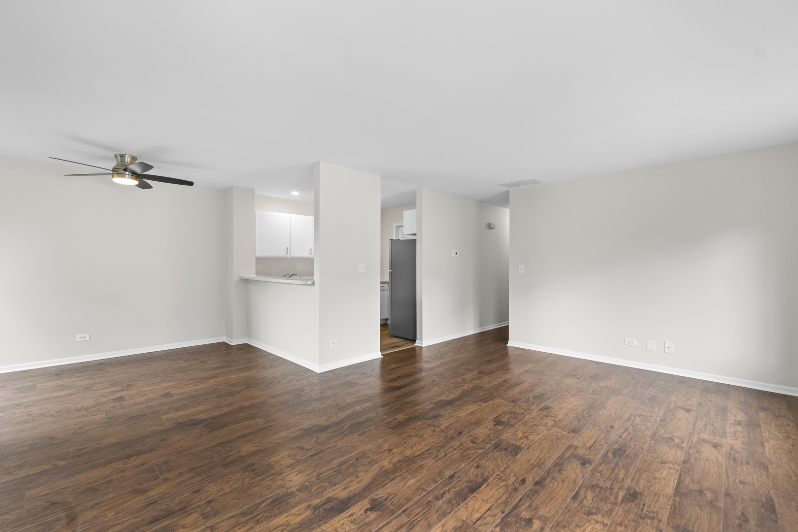 336 Windsor Court #D, South Elgin, IL 60177