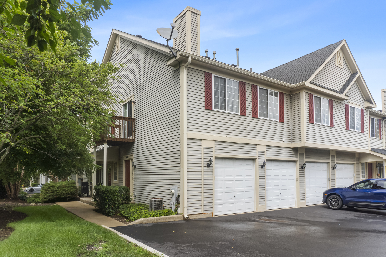 336 Windsor Court #D, South Elgin, IL 60177