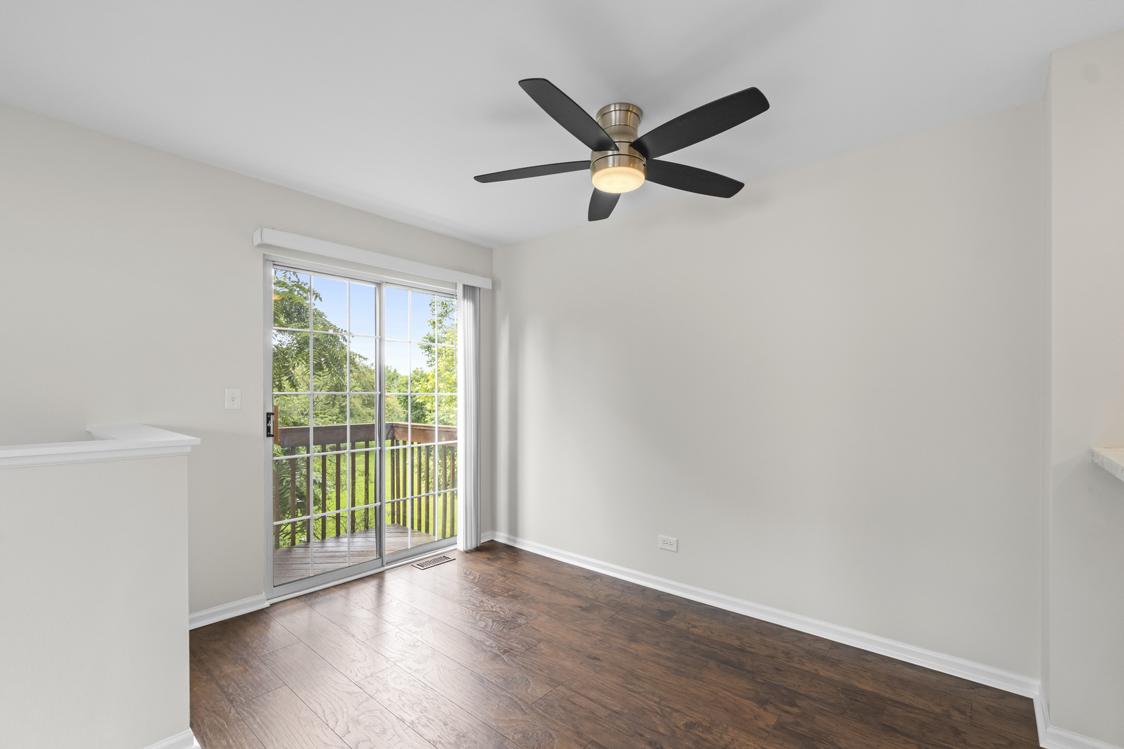 336 Windsor Court #D, South Elgin, IL 60177