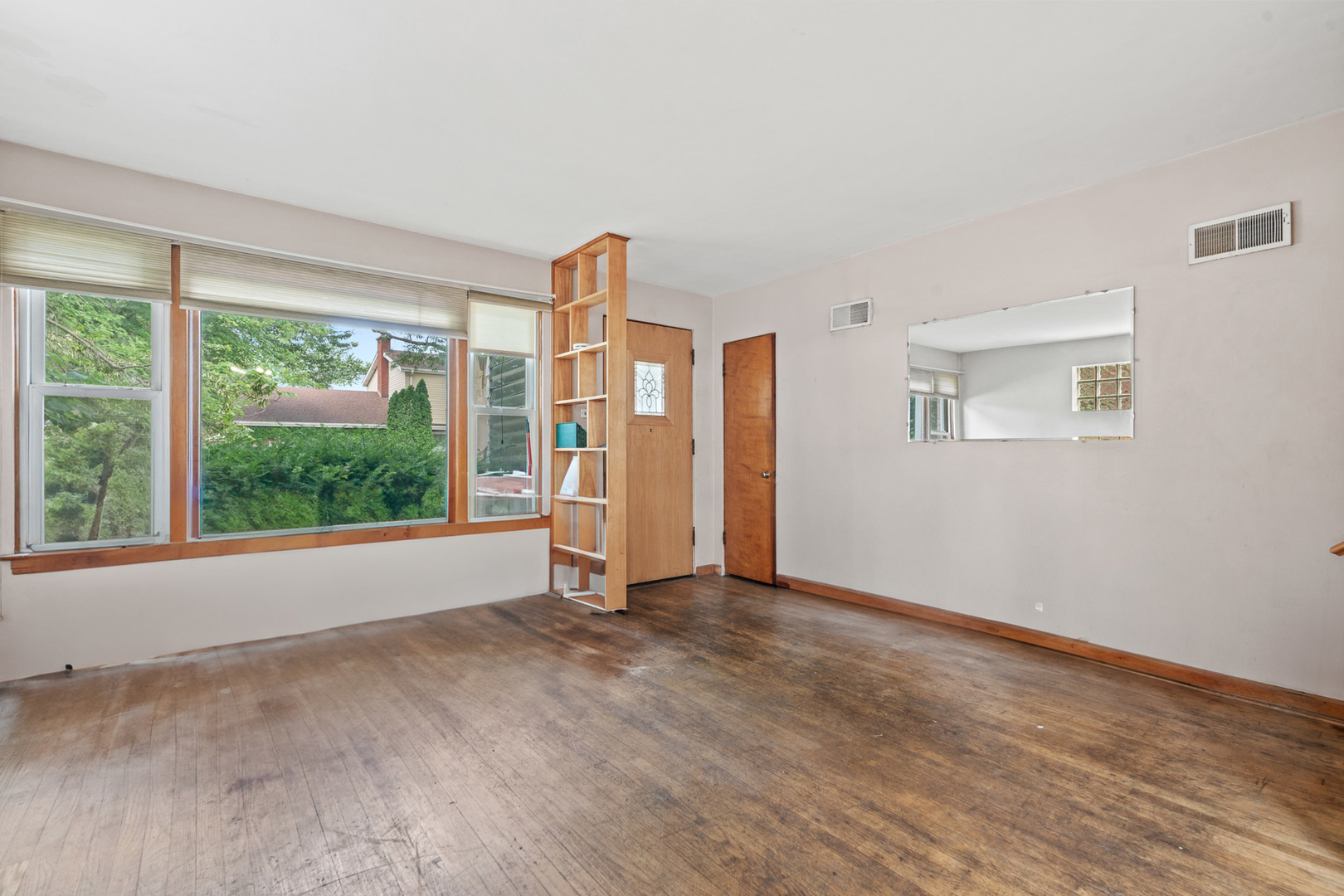 3407 Prairie Avenue, Brookfield, IL 60513