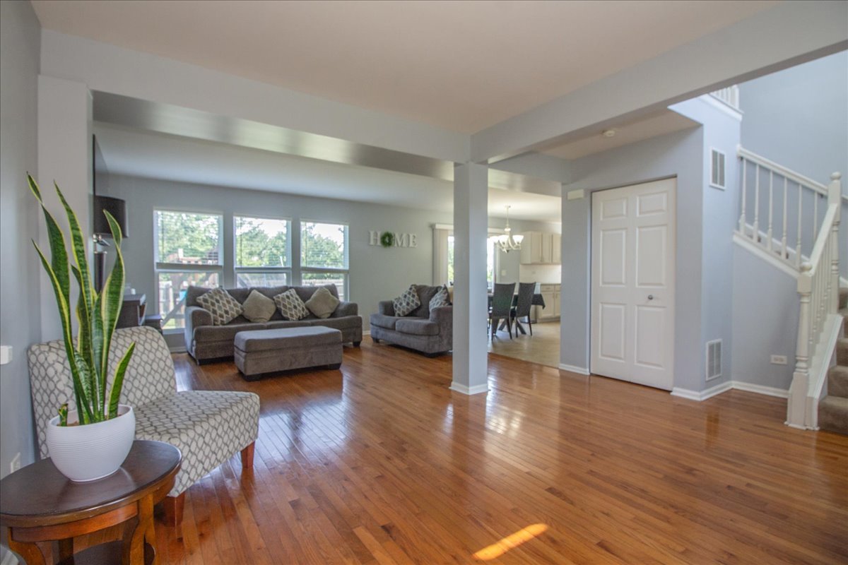 4558 Marquette Street, Yorkville, IL 60560