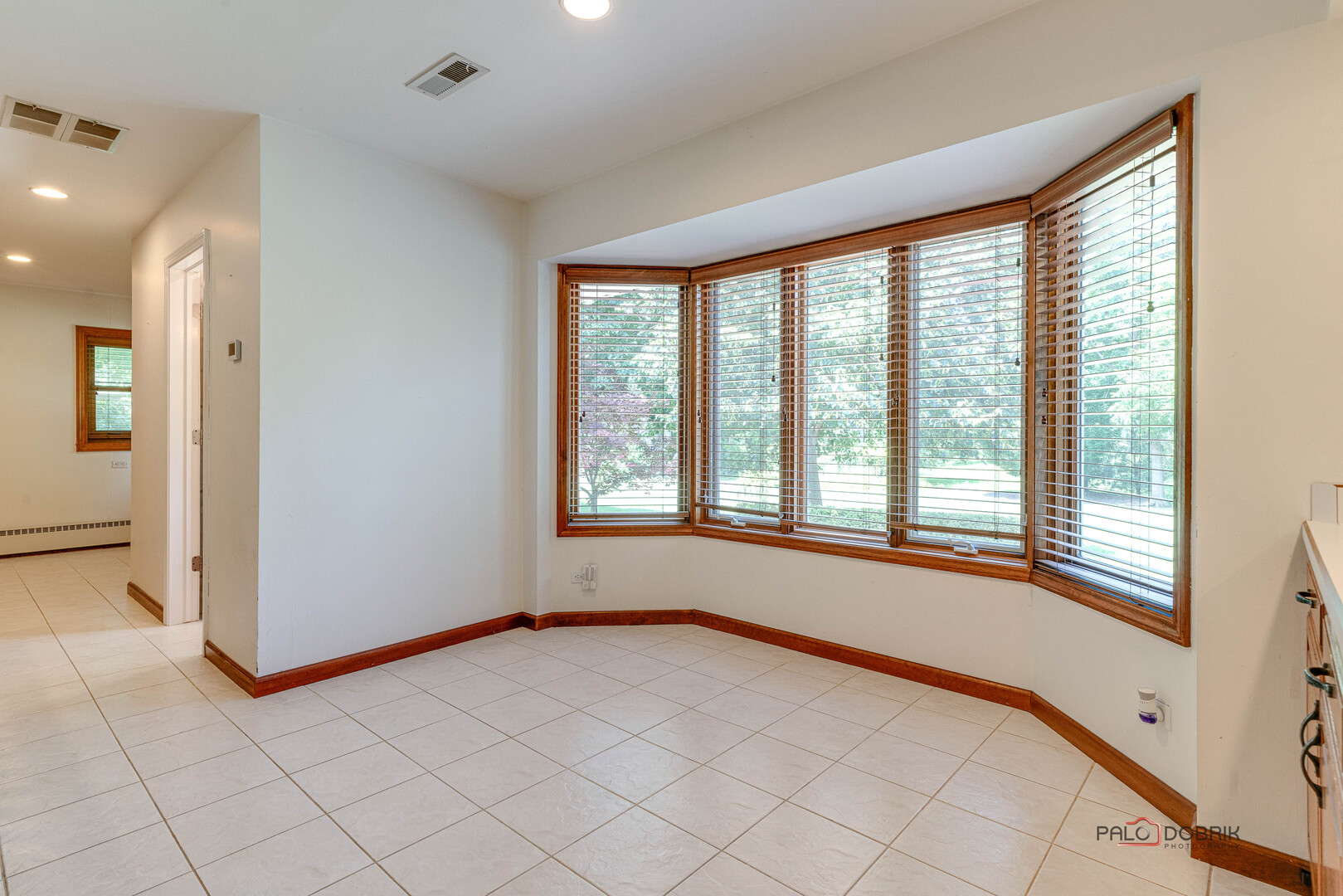 414 Hillcrest Drive, Prospect Heights, IL 60070