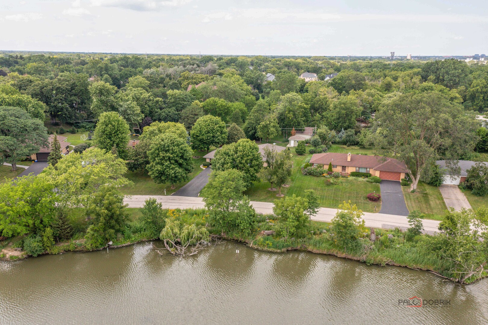 414 Hillcrest Drive, Prospect Heights, IL 60070