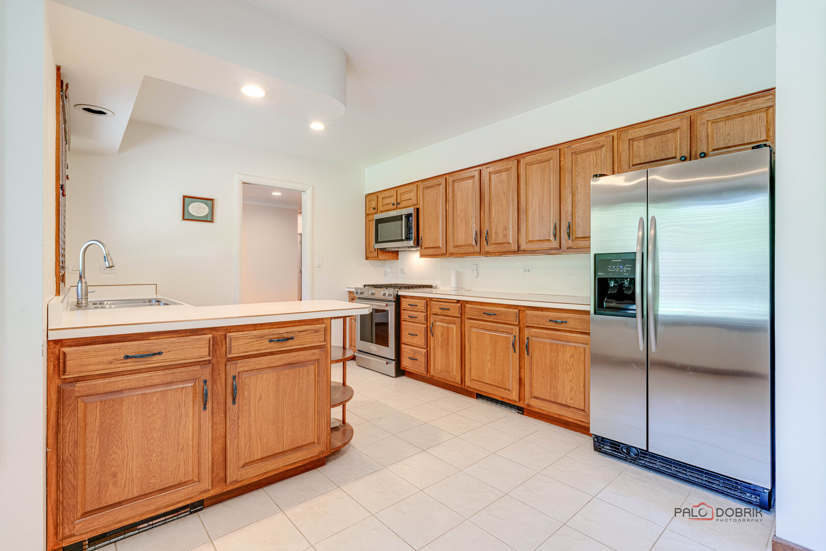 414 Hillcrest Drive, Prospect Heights, IL 60070