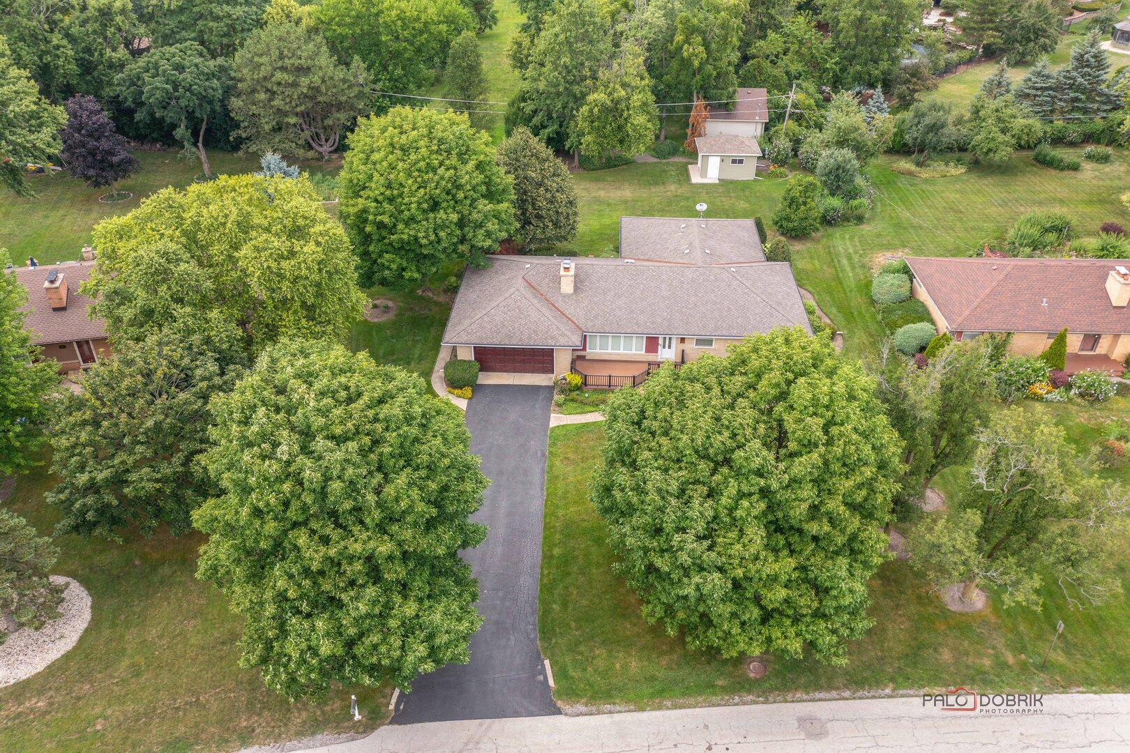 414 Hillcrest Drive, Prospect Heights, IL 60070