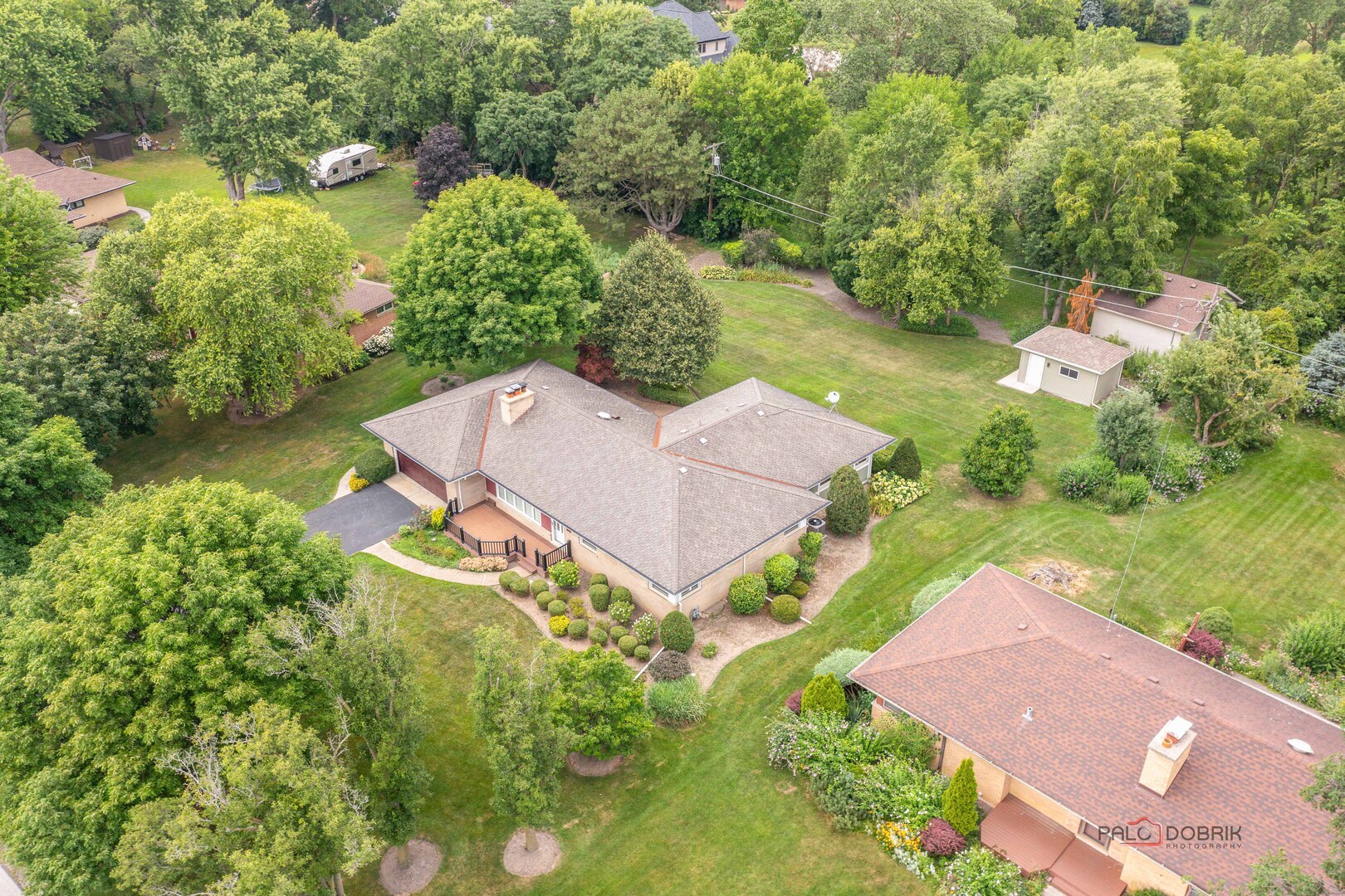 414 Hillcrest Drive, Prospect Heights, IL 60070
