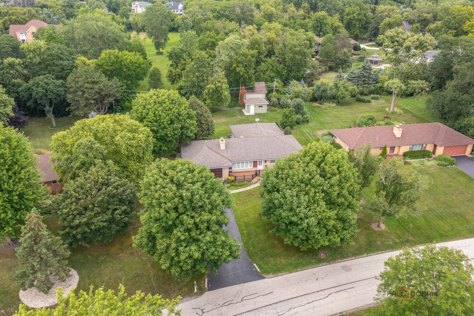 414 Hillcrest Drive, Prospect Heights, IL 60070