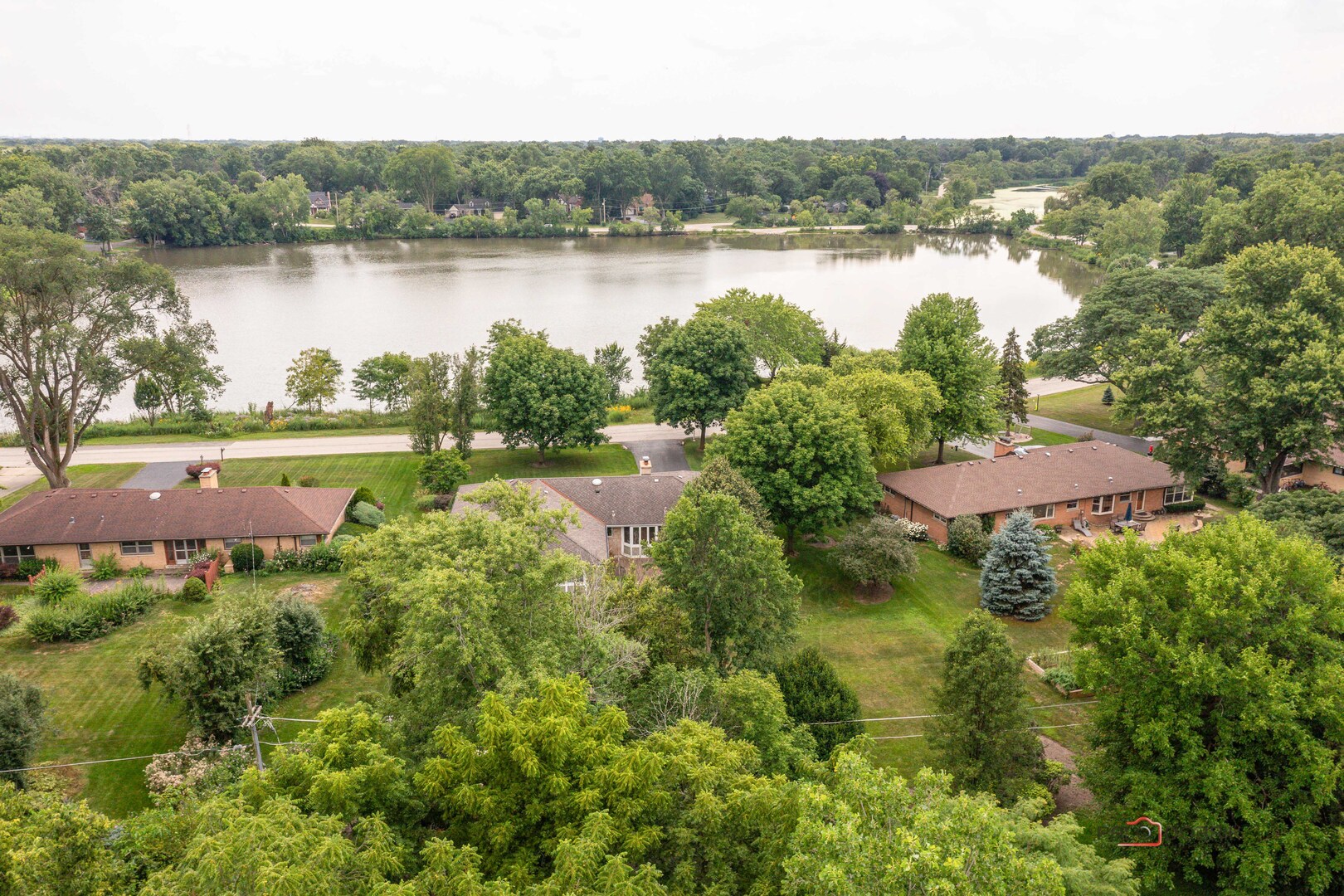 414 Hillcrest Drive, Prospect Heights, IL 60070
