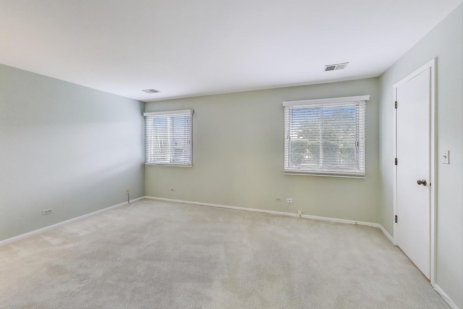 422 58th Place #7, Hinsdale, IL 60521