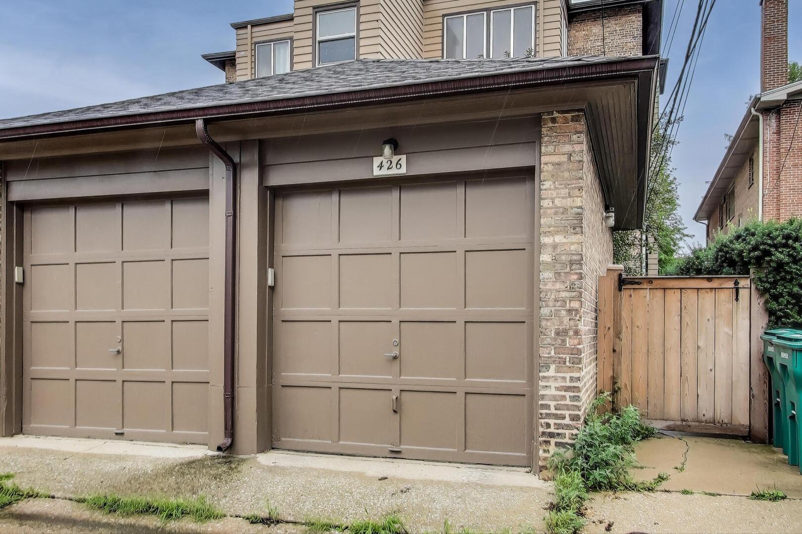 426 Washington Unit 3W Boulevard, Oak Park, IL 60302