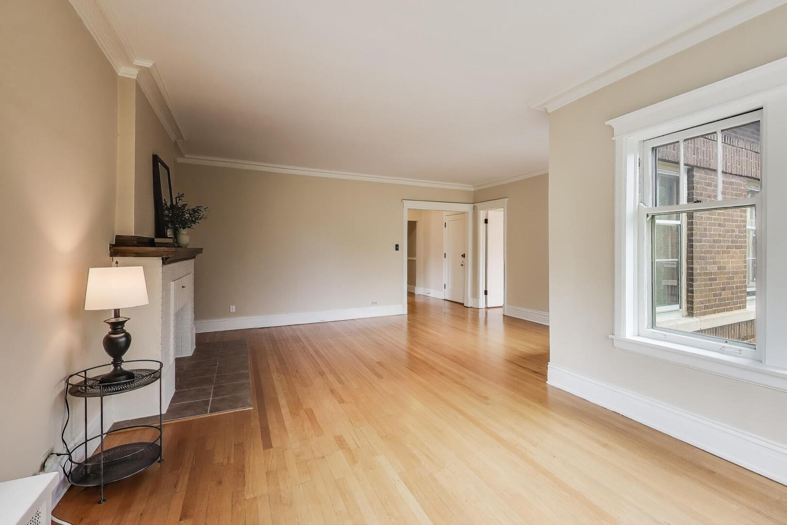 426 Washington Unit 3W Boulevard, Oak Park, IL 60302