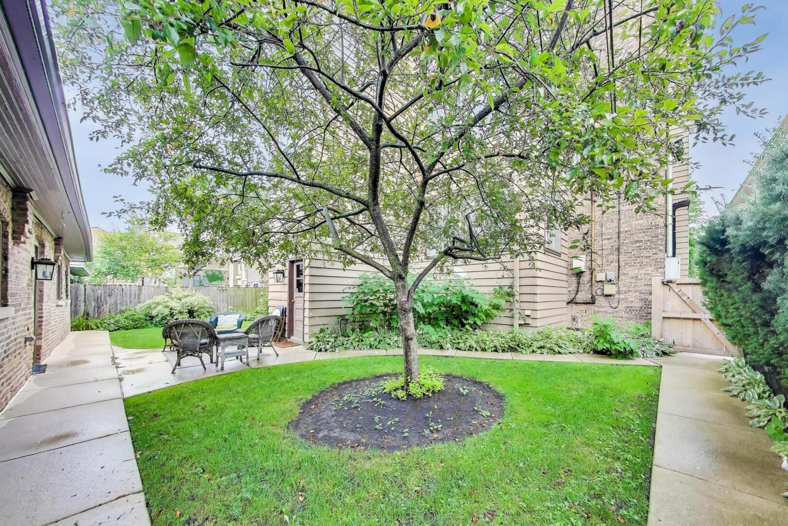 426 Washington Unit 3W Boulevard, Oak Park, IL 60302