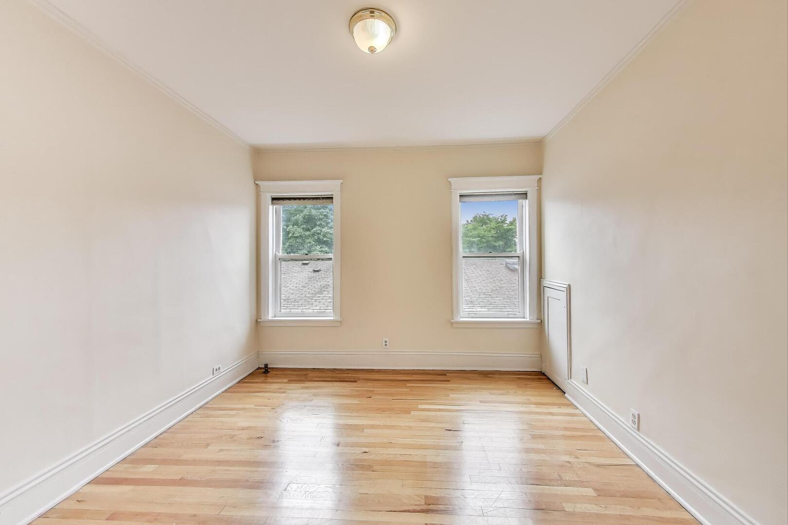 426 Washington Unit 3W Boulevard, Oak Park, IL 60302
