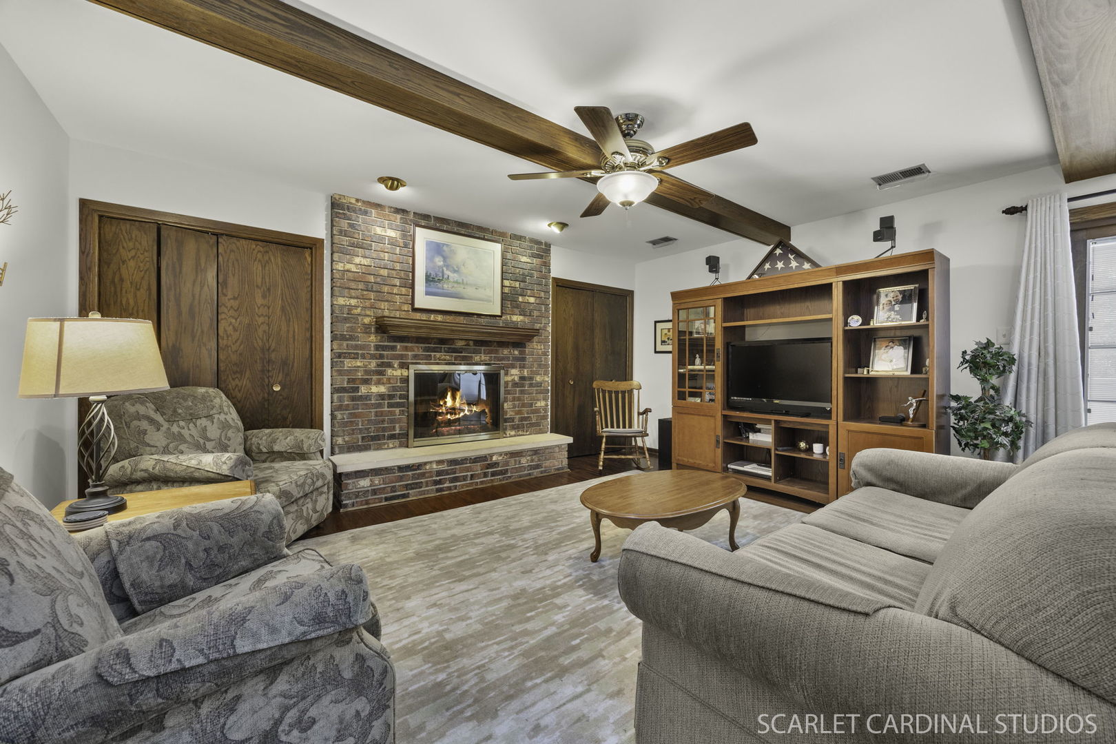 19 E Jackson Street, Villa Park, IL 60181